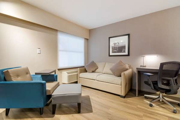  - Best Western Premier Aberdeen Kamloops Hotel