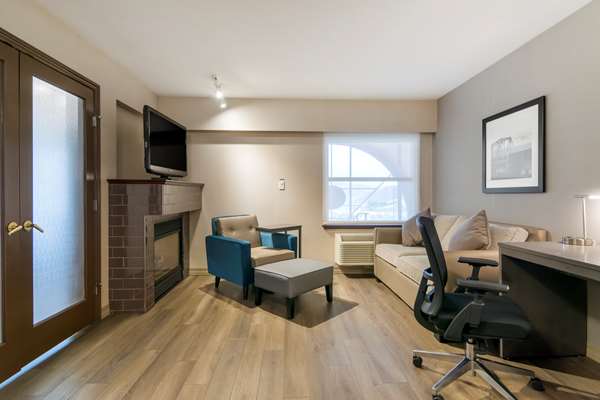  - Best Western Premier Aberdeen Kamloops Hotel