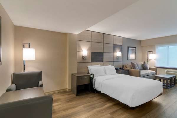  - Best Western Premier Aberdeen Kamloops Hotel