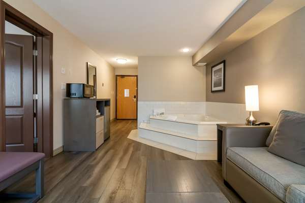  - Best Western Premier Aberdeen Kamloops Hotel
