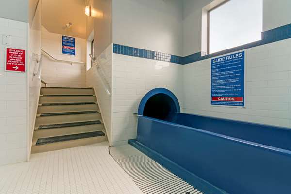 Pool - Best Western Premier Aberdeen Kamloops Hotel