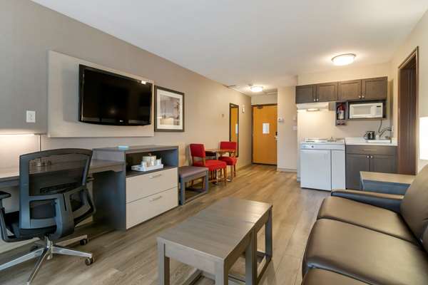  - Best Western Premier Aberdeen Kamloops Hotel
