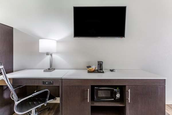  - Quality Inn Show Low