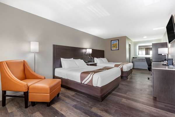  - Quality Inn Show Low