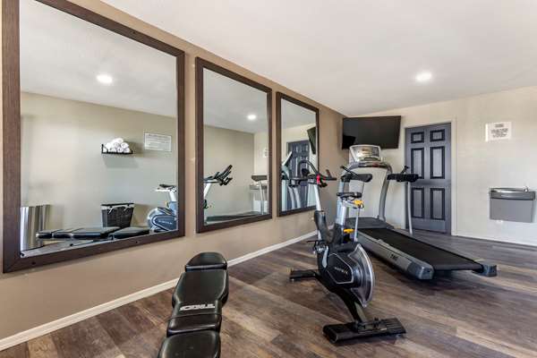 Fitness/ Exercise Room - Quality Inn Show Low