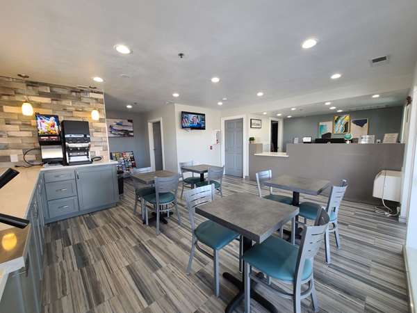  - SureStay Hotel by Best Western Chowchilla