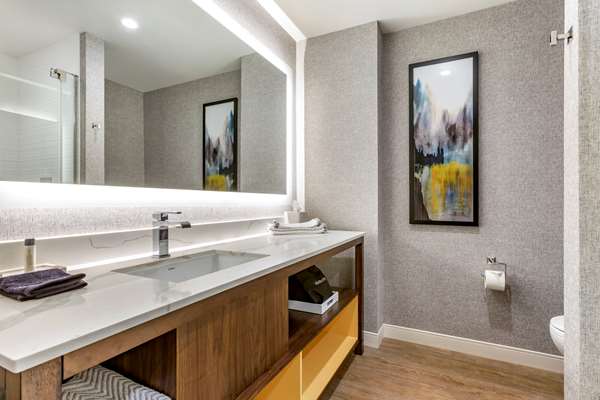 Suite - Cambria Hotel Sonoma Wine Country Rohnert Park