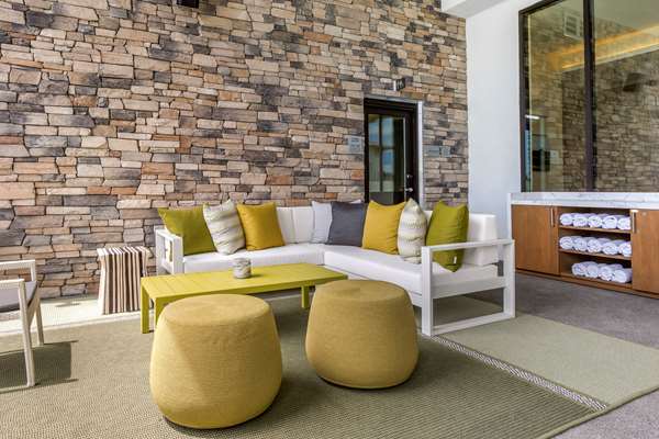 Pool - Cambria Hotel Sonoma Wine Country Rohnert Park