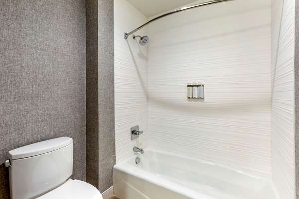 Suite - Cambria Hotel Sonoma Wine Country Rohnert Park