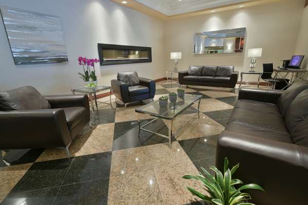  - Hotel Universel Montreal