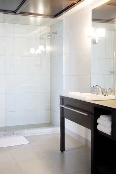  - Hotel Mortagne Boucherville