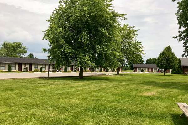 Exterior view - Quality Inn & Conference Centre Festival Stratford