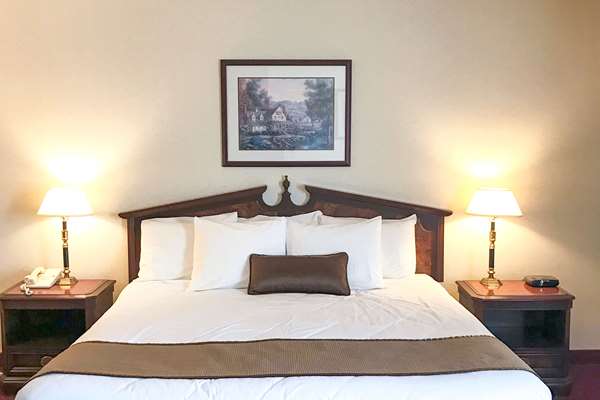  - Quality Inn & Conference Centre Festival Stratford