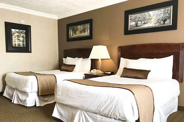  - Quality Inn & Conference Centre Festival Stratford