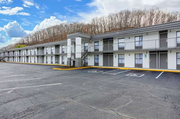 Exterior view - Quality Inn Bristol - I-81, Exit 74A