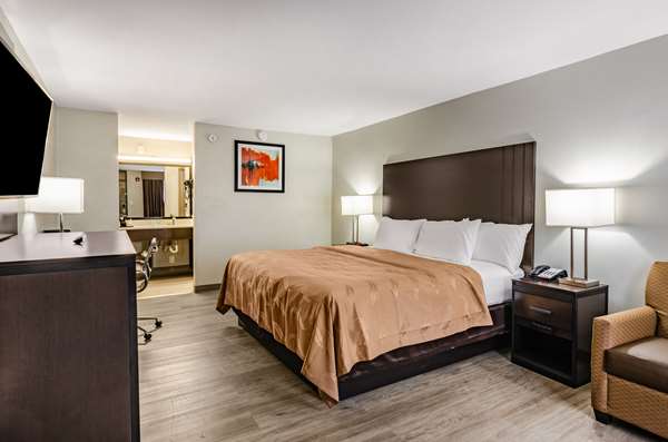  - Quality Inn Bristol - I-81, Exit 74A