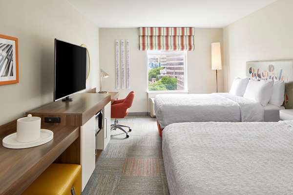  - Hampton Inn & Suites Midtown Atlanta - I-75 & I-85, Exit 250