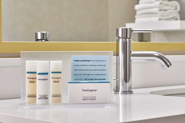  - Hampton Inn & Suites Midtown Atlanta - I-75 & I-85, Exit 250