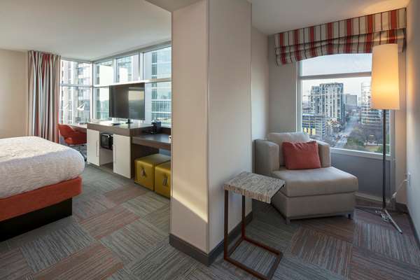  - Hampton Inn & Suites Midtown Atlanta - I-75 & I-85, Exit 250