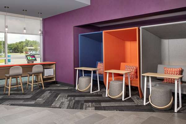 Conference Area - Tru by Hilton Ashley Phosphate North Charleston - I-26, Exit 209