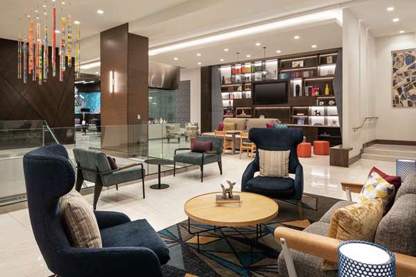  - Tru by Hilton Hotel & Convention Center Downtown Denver