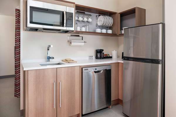  - Home2 Suites by Hilton & Convention Center Downtown Denver