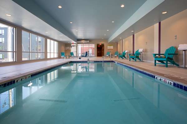 Pool - Home2 Suites by Hilton Omaha