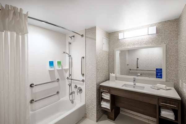  - Home2 Suites by Hilton North Airport Phoenix