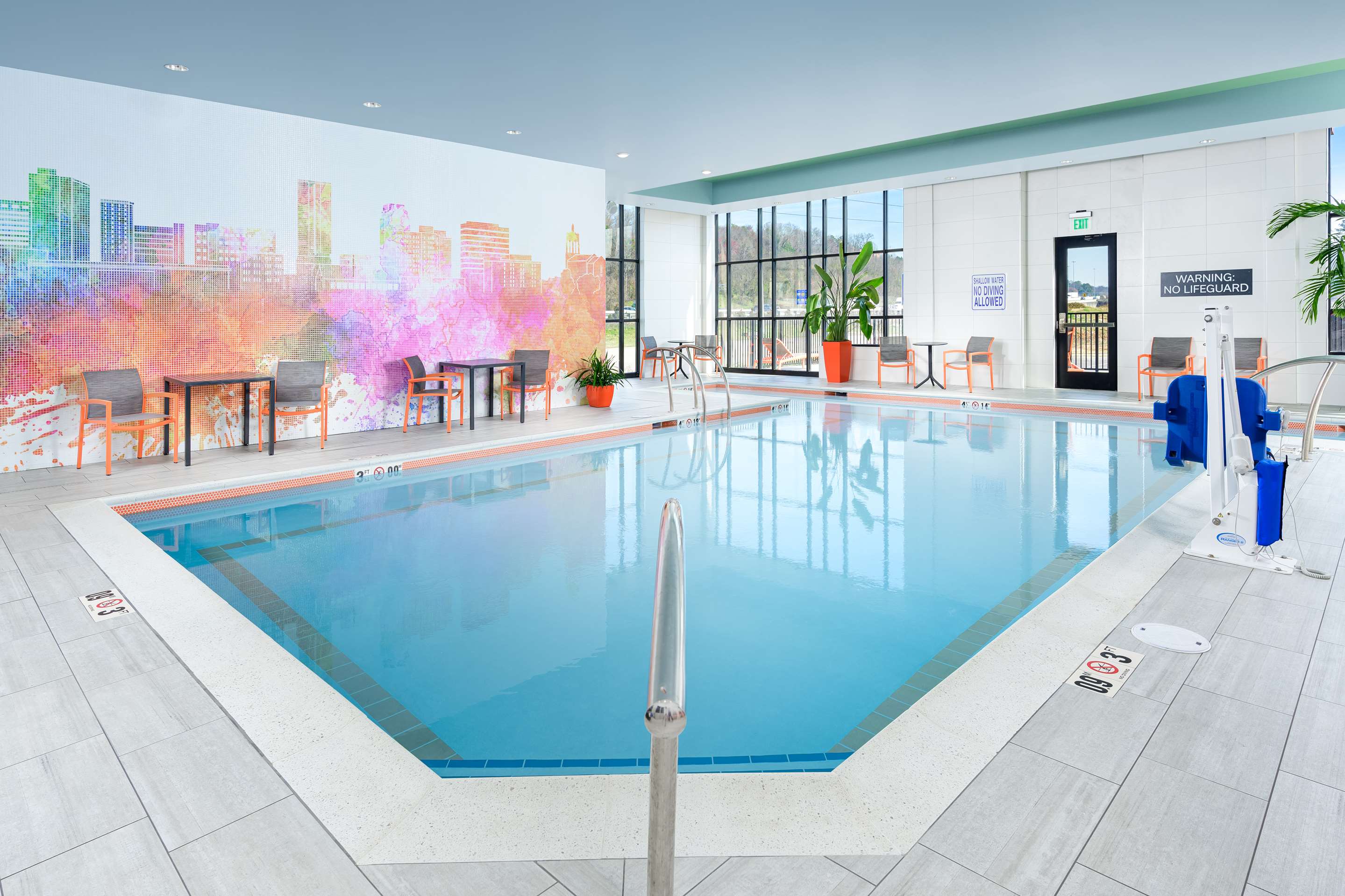 Pool | Hilton Garden Inn Knoxville Papermill Drive