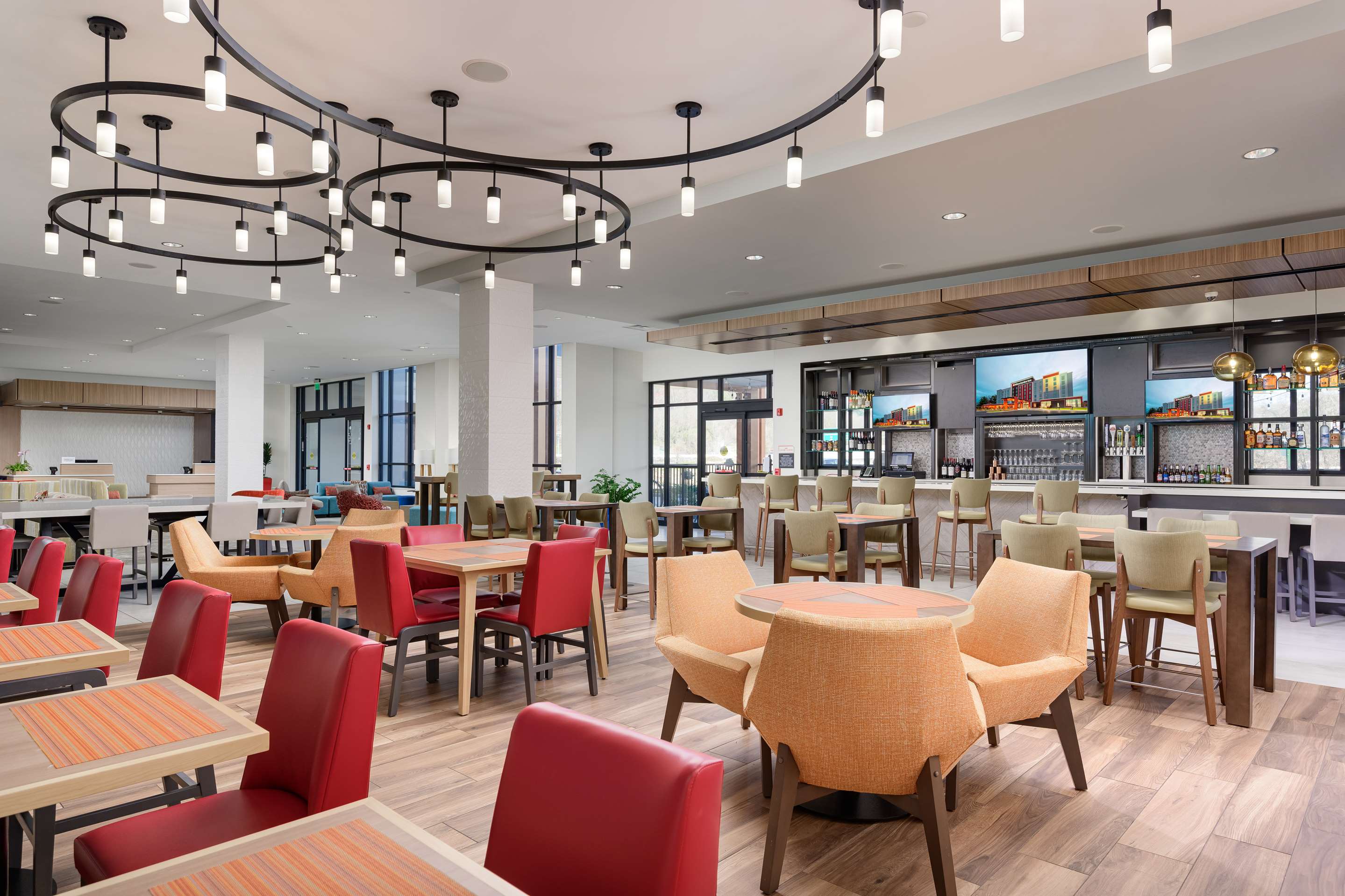 Restaurant | Hilton Garden Inn Knoxville Papermill Drive