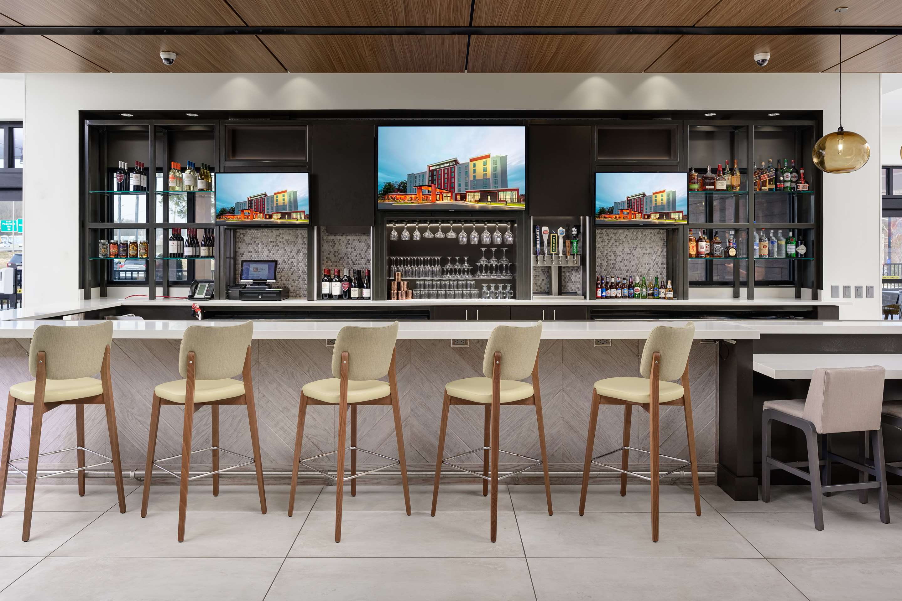 BarLounge | Hilton Garden Inn Knoxville Papermill Drive