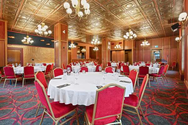  - Crown Columbia Hotel Trail