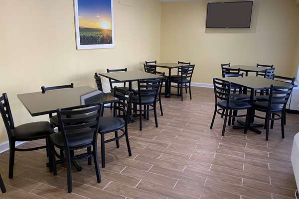  - Days Inn Morrow - I-75, Exit 233