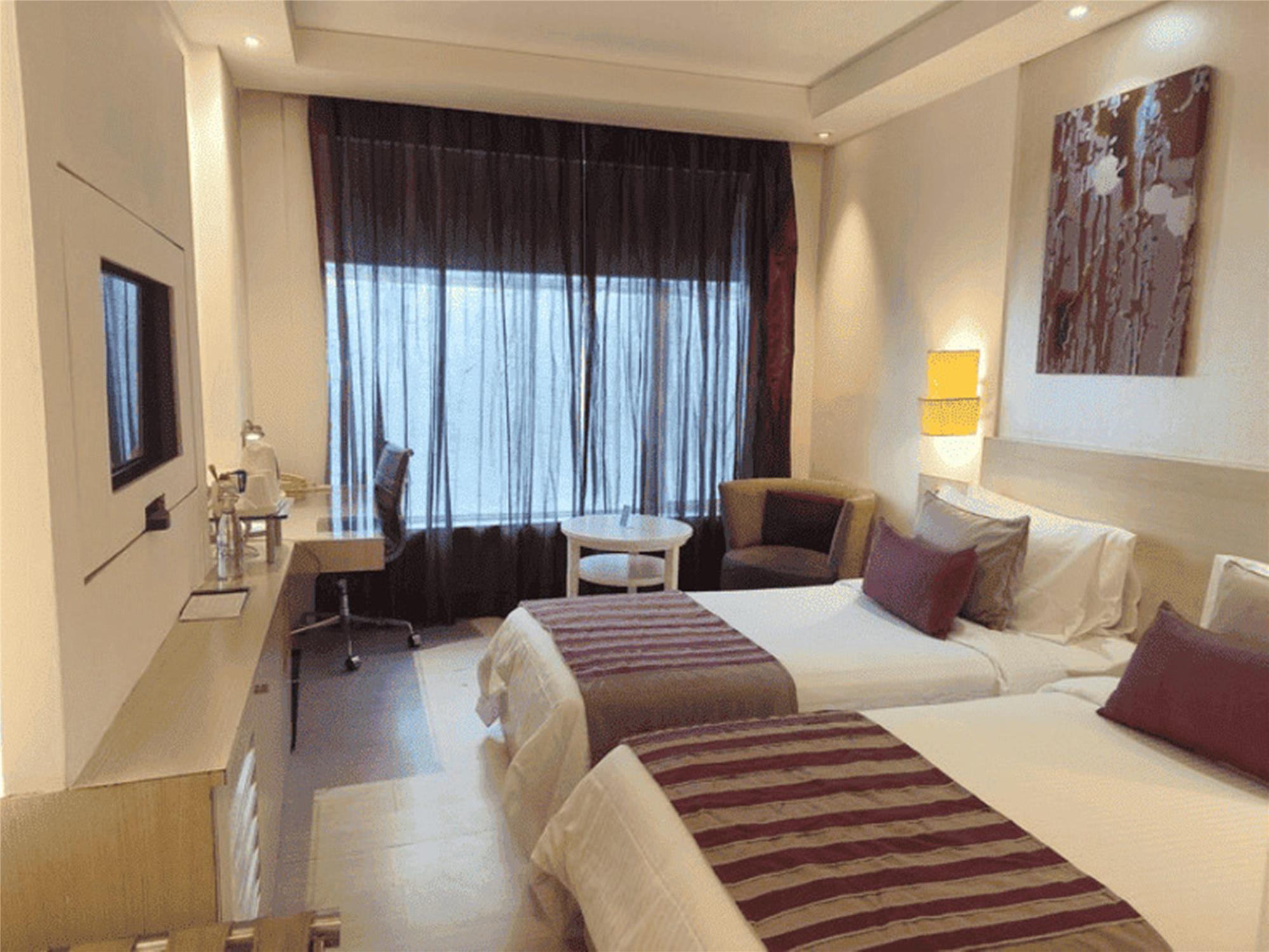 HOTEL THE ASHTAN SAROVAR PORTICO DELHI - SUP TWIN ROOM The Ashtan Sarovar Portico Delhi