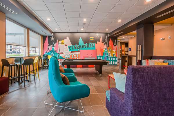  - Tru by Hilton Clarksville - I-24, Exit 4