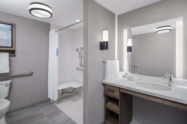  - Homewood Suites by Hilton Boston Woburn - I-95, Exit 54