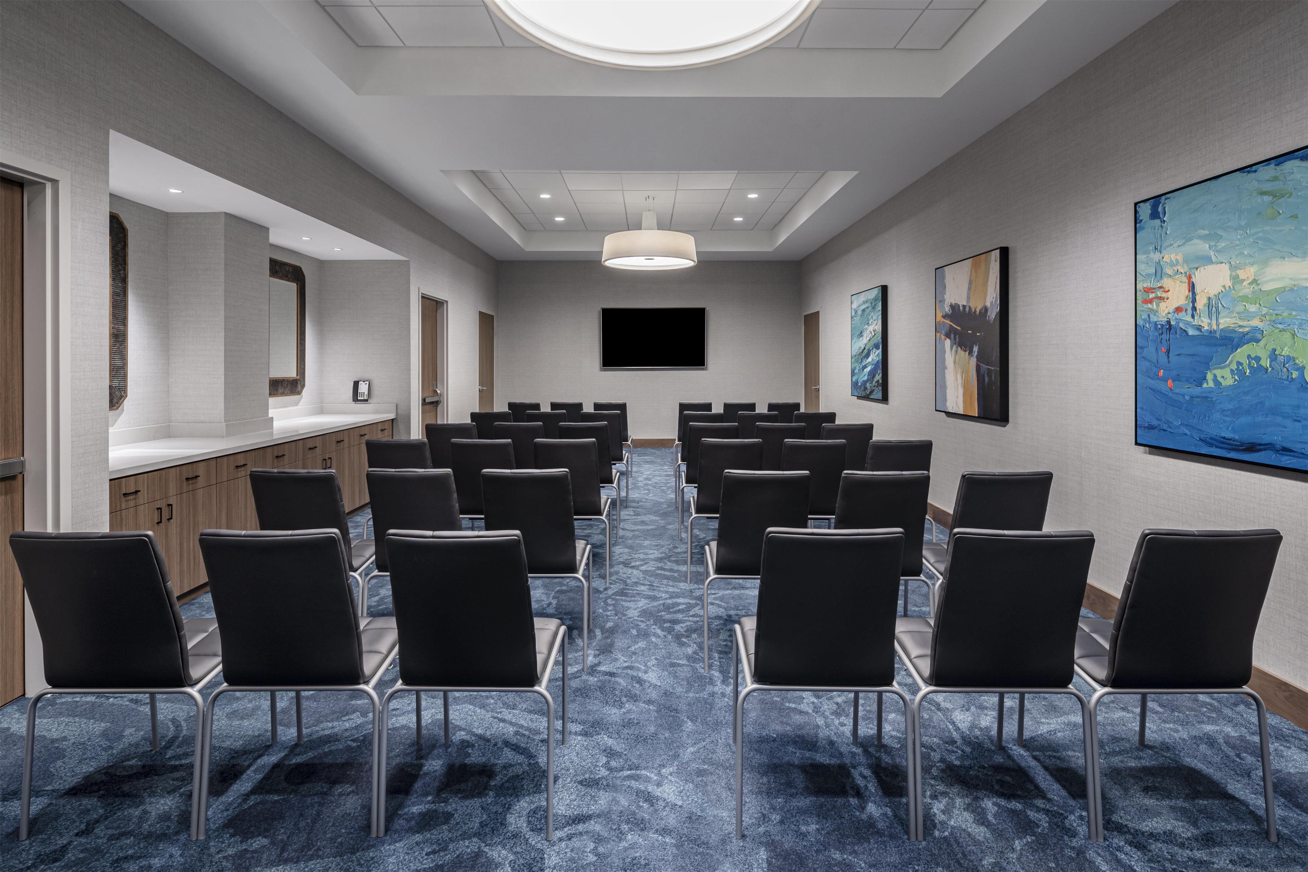 Meeting Room | Hampton Inn Boston Woburn