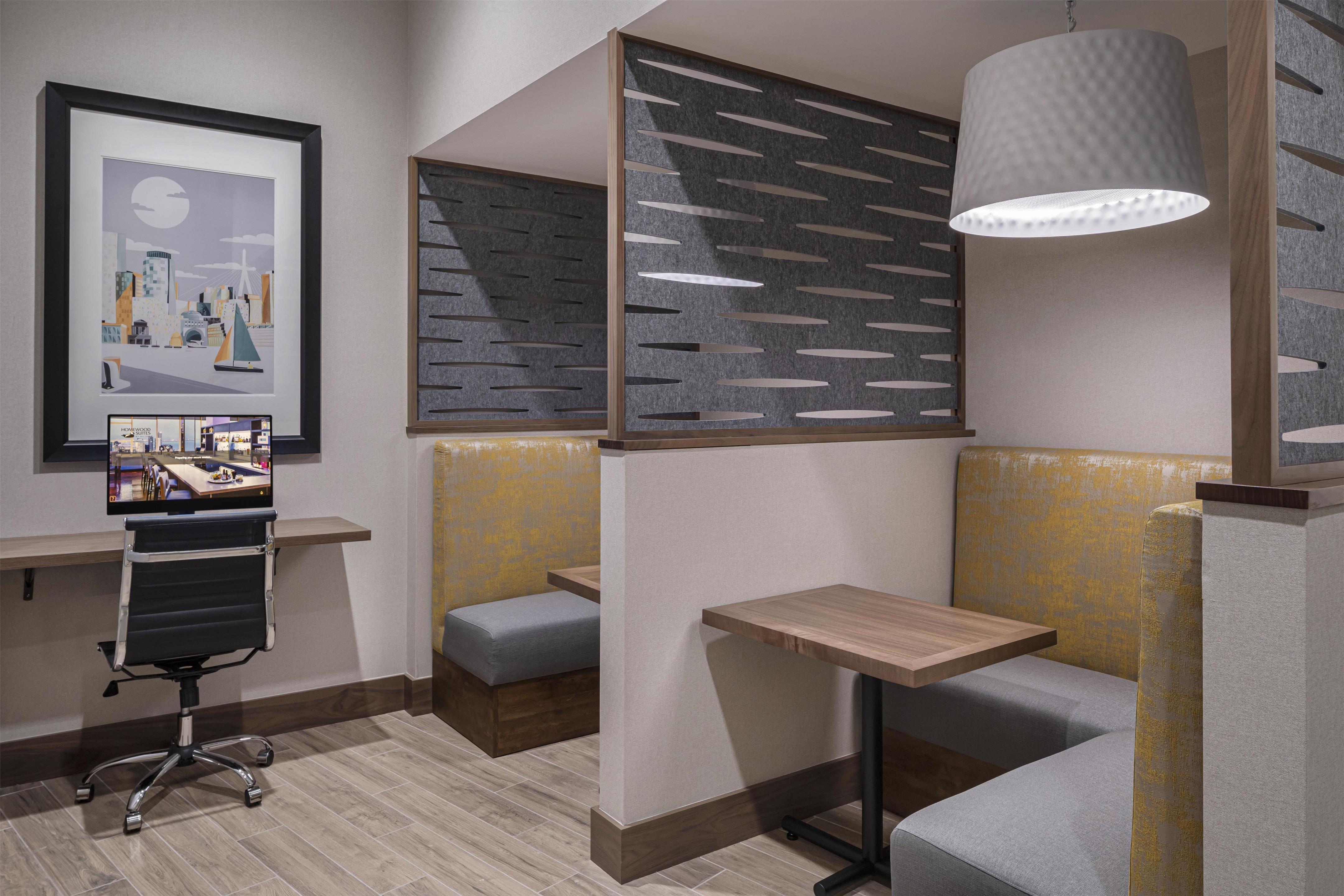 Business Center | Hampton Inn Boston Woburn