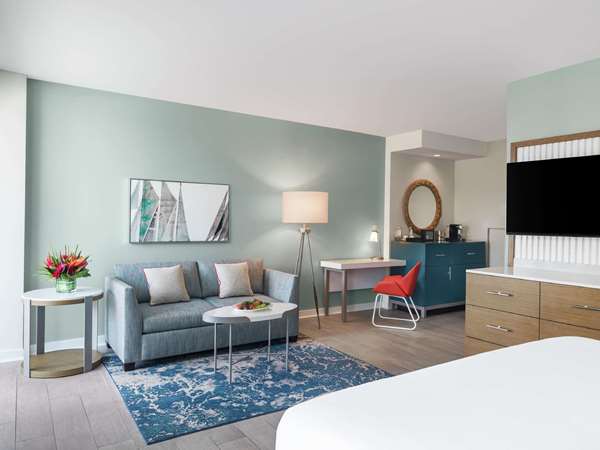  - Reach Hotel Key West