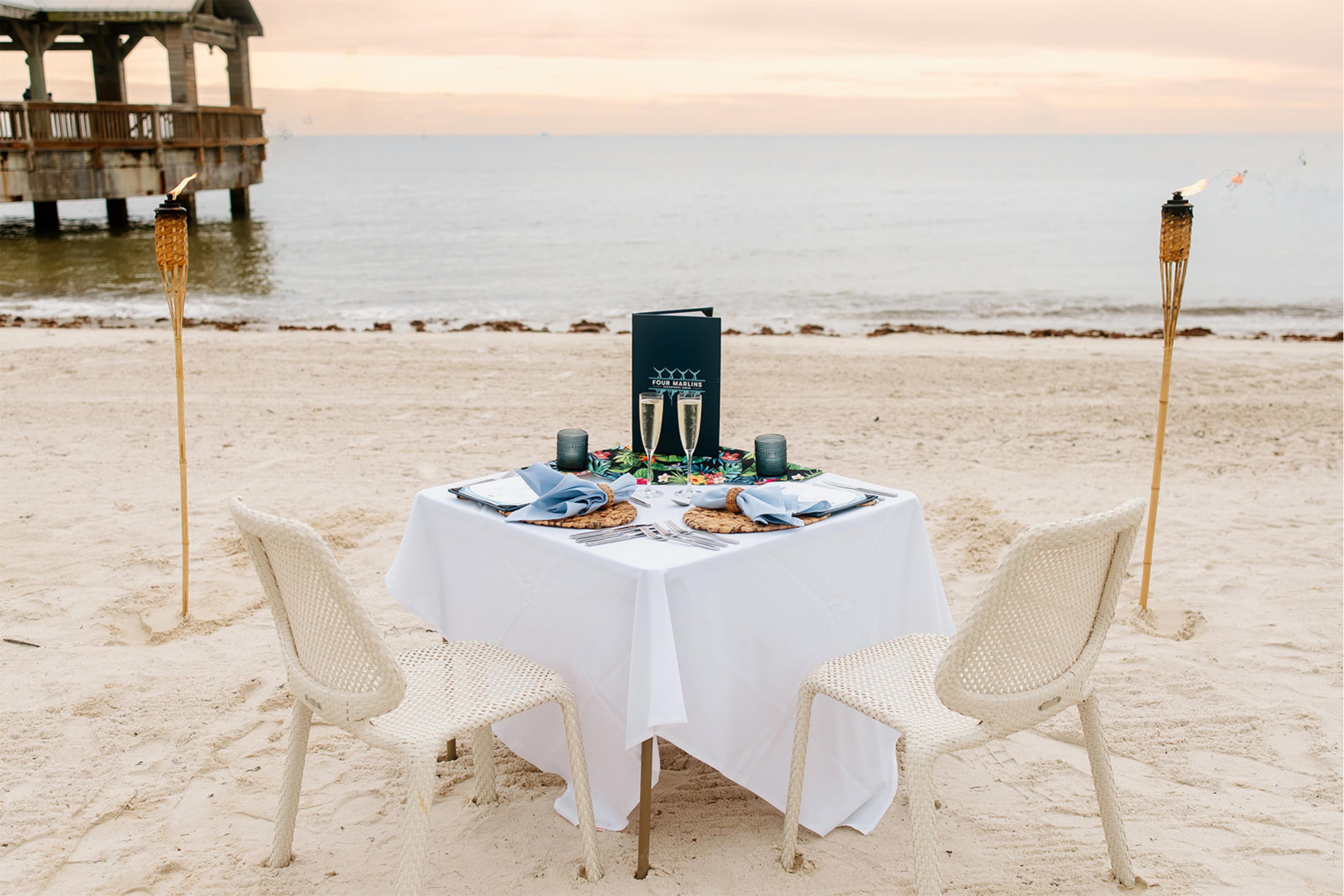 Restaurant | The Reach Key West, Curio Collection by Hilton