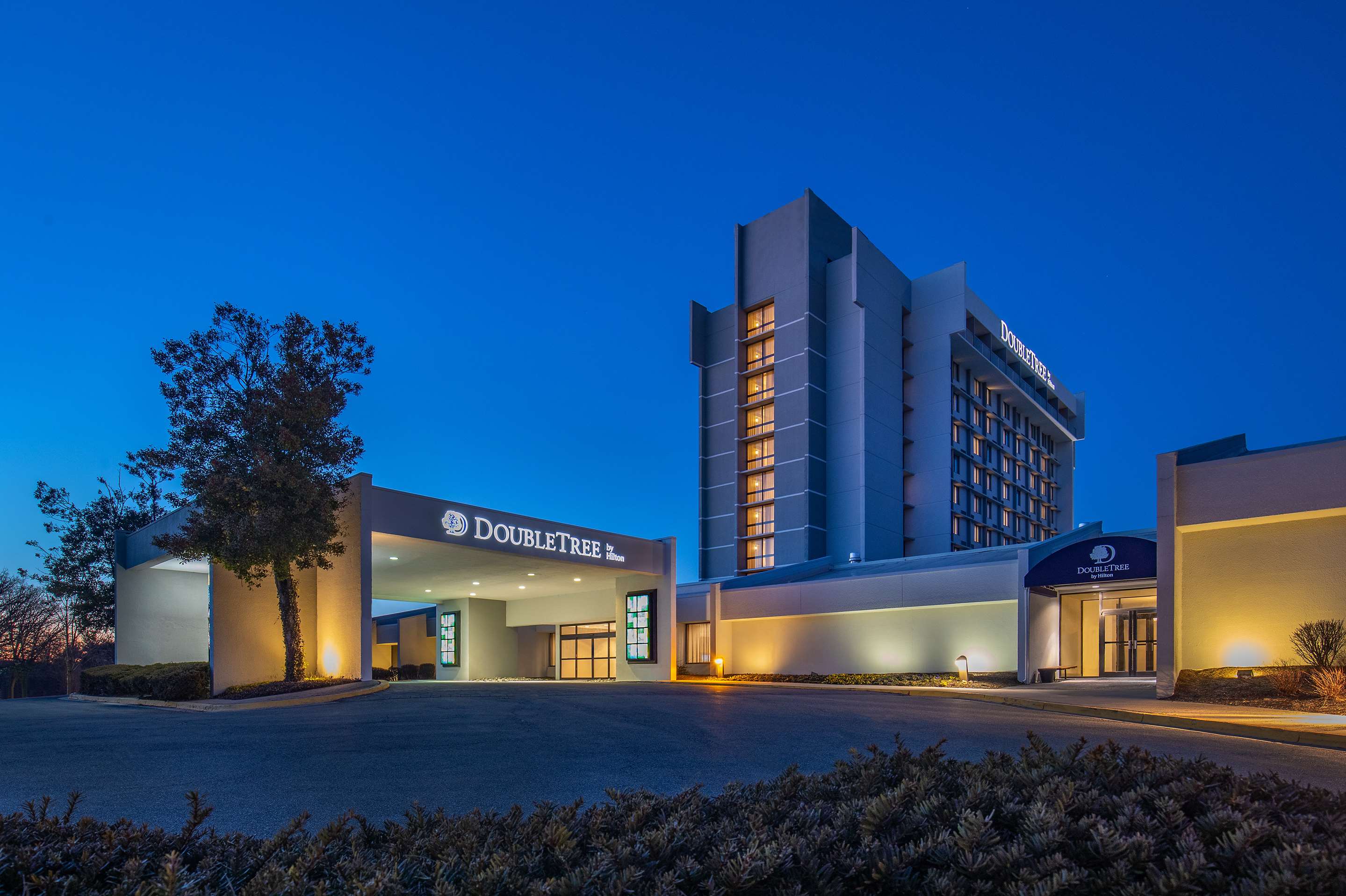 Exterior | DoubleTree by Hilton Washington DC North/Gaithersburg