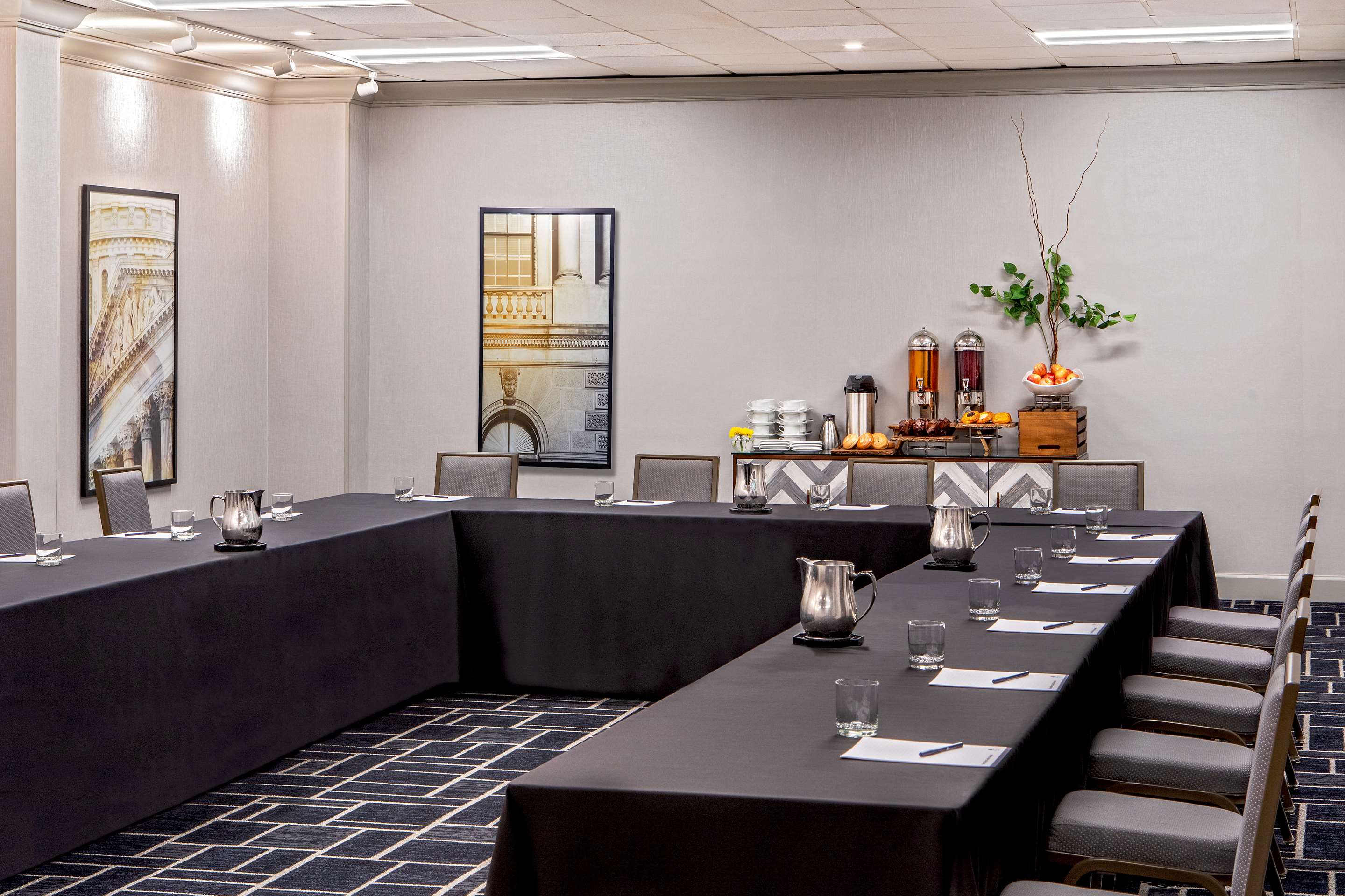 Meeting Room | DoubleTree by Hilton Washington DC North/Gaithersburg