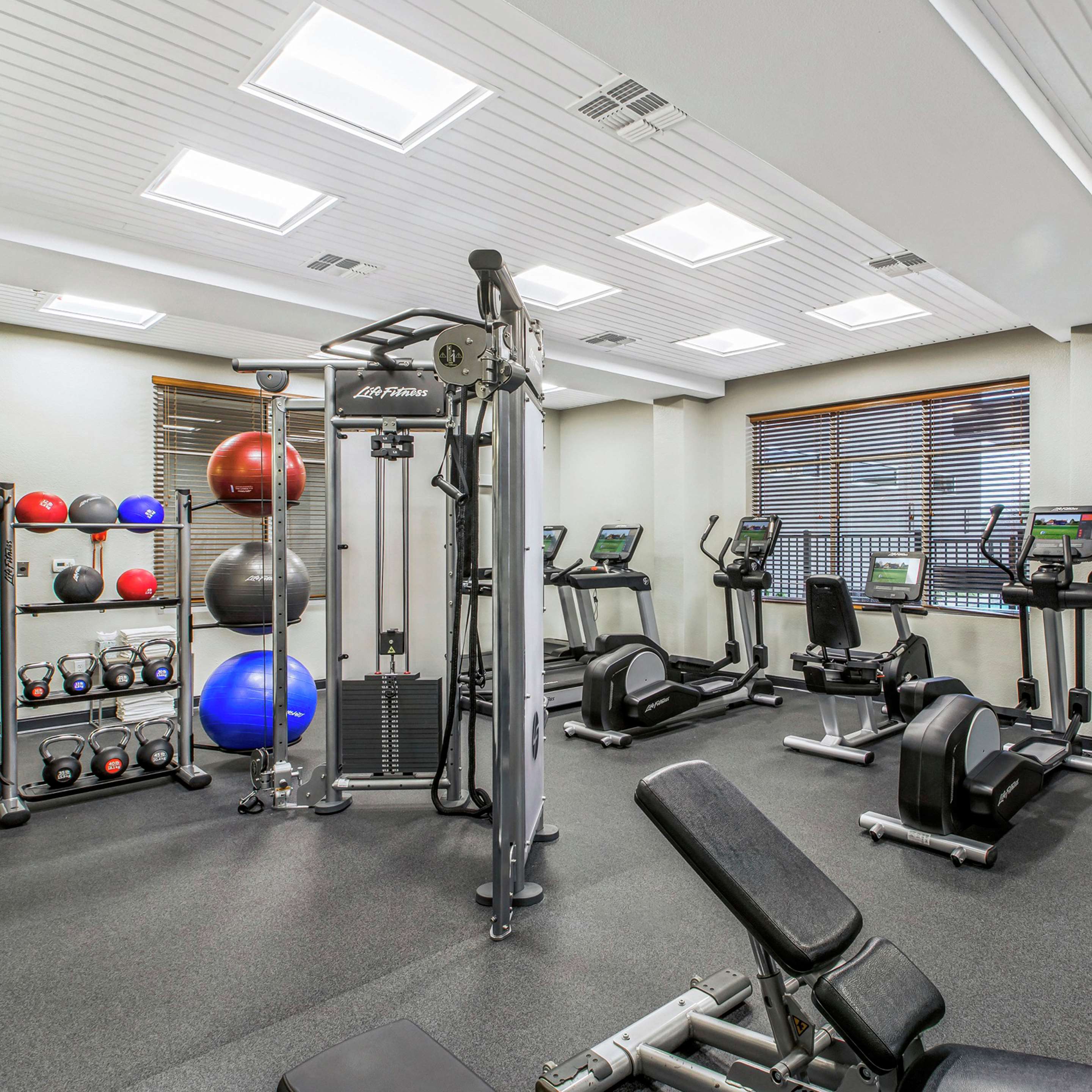 Health club fitness center gym | DoubleTree by Hilton San Antonio Northwest - La Cantera