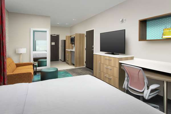  - Home2 Suites by Hilton Lakeland Seaworld San Antonio