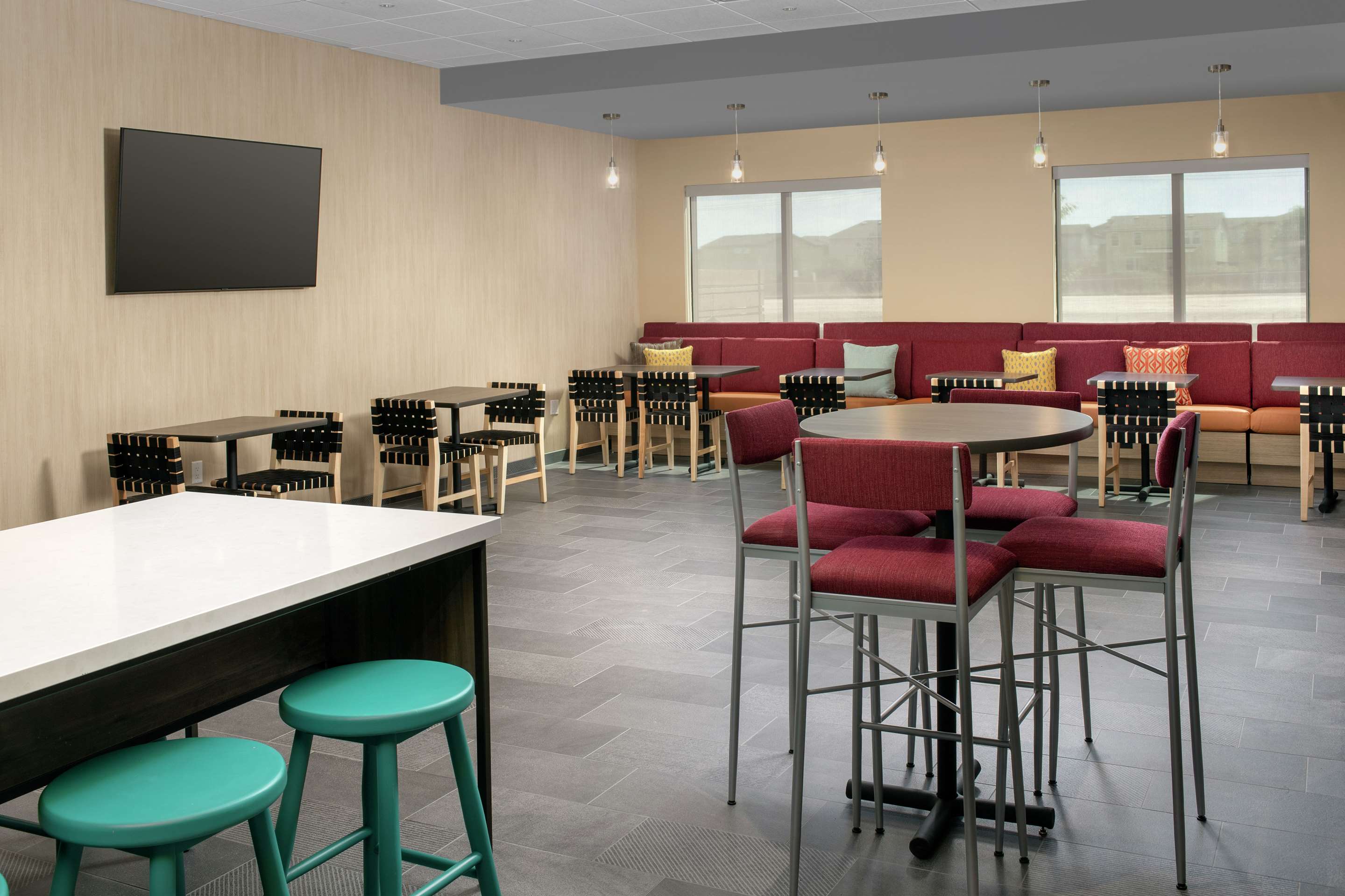Breakfast Area | Tru by Hilton San Antonio Lackland Sea World