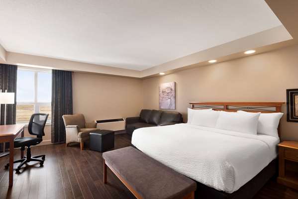  - Royal Hotel Edmonton Airport Leduc
