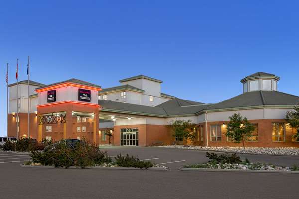 Exterior view - Royal Hotel Edmonton Airport Leduc