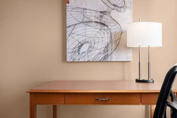  - Royal Hotel Edmonton Airport Leduc