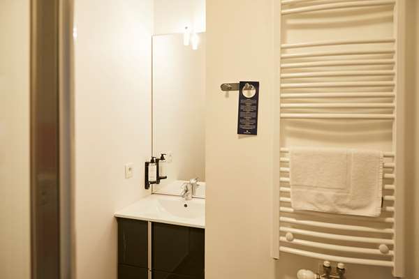Hotel HOTEL TULIP INN MASSY PALAISEAU RESIDENCE - Standard Studio