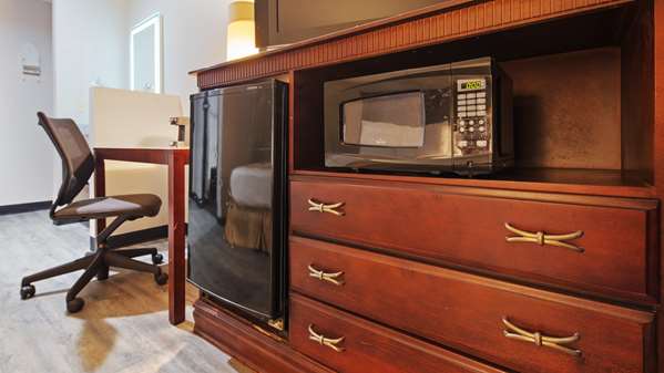  - SureStay Hotel by Best Western Orange - I-10, Exit 877